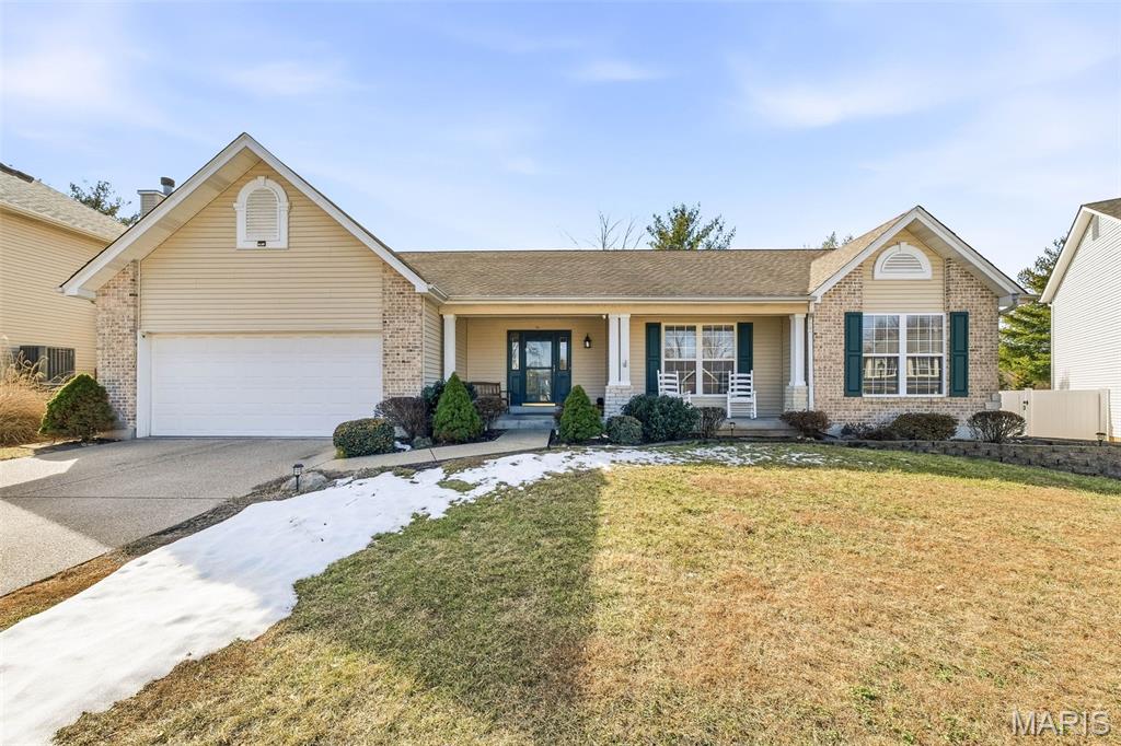 Country Crossing Manor #2 - Residential