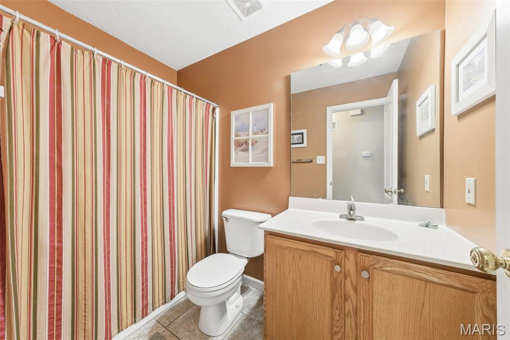 Country Crossing Manor #2 - Residential