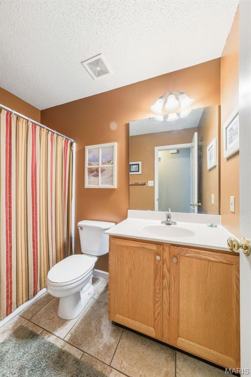 Country Crossing Manor #2 - Residential