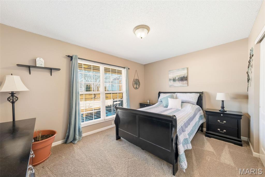 Country Crossing Manor #2 - Residential