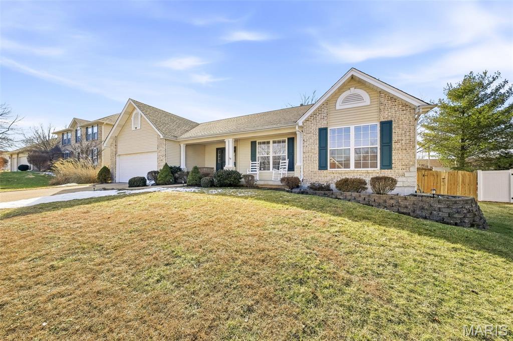 Country Crossing Manor #2 - Residential