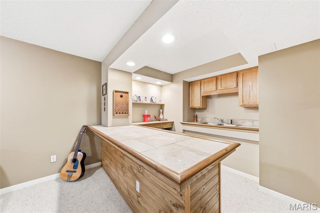 Country Crossing Manor #2 - Residential