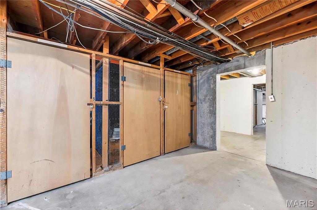 Willow Brook Condo - Residential