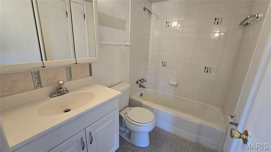 Willow Brook Condo - Residential