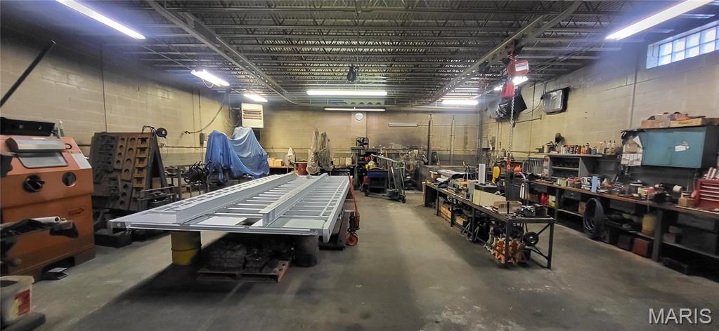 Hortons Add - Commercial Sale