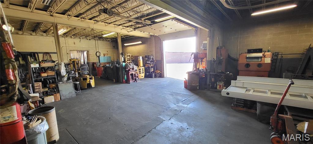 Hortons Add - Commercial Sale