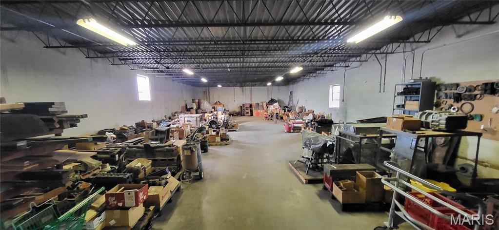 Hortons Add - Commercial Sale