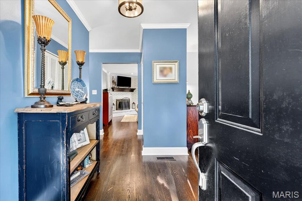 3 Springlake Court