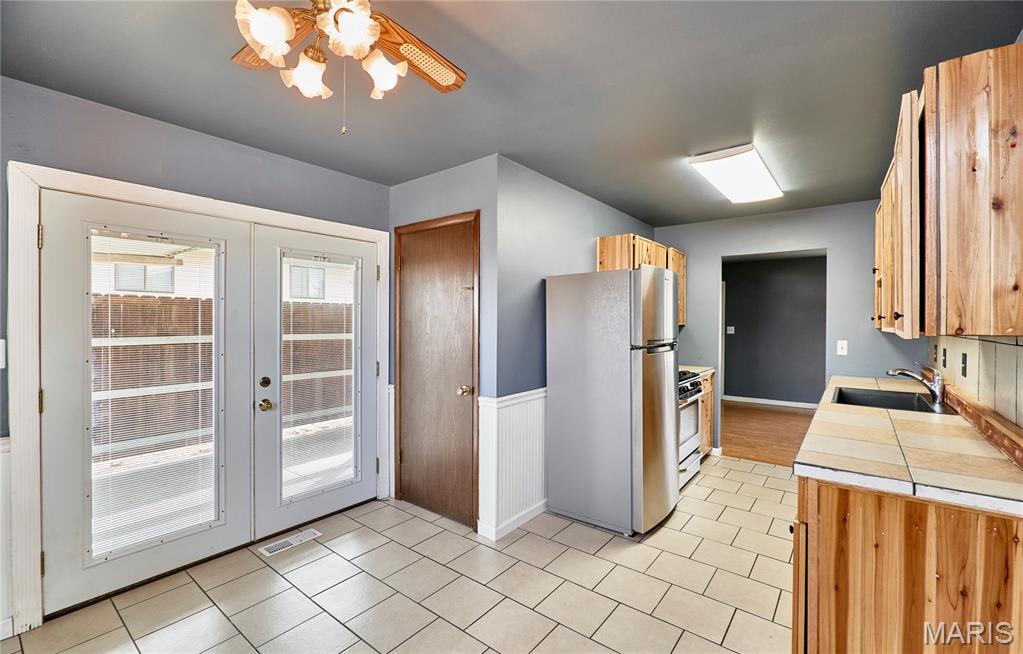 Country Hill South #1 - Residential