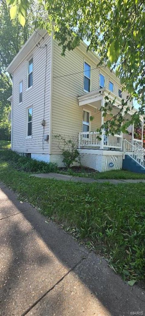 Tiny photo for 154 Adelle Avenue, Ferguson, MO 63135 (MLS # 26030773)