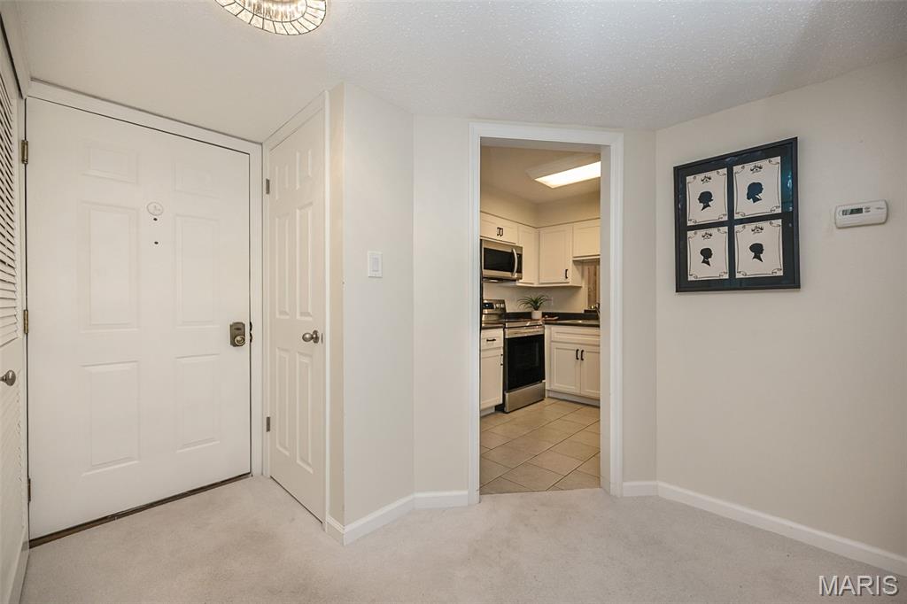 Parkway Gardens Village 1 Condo - Residential