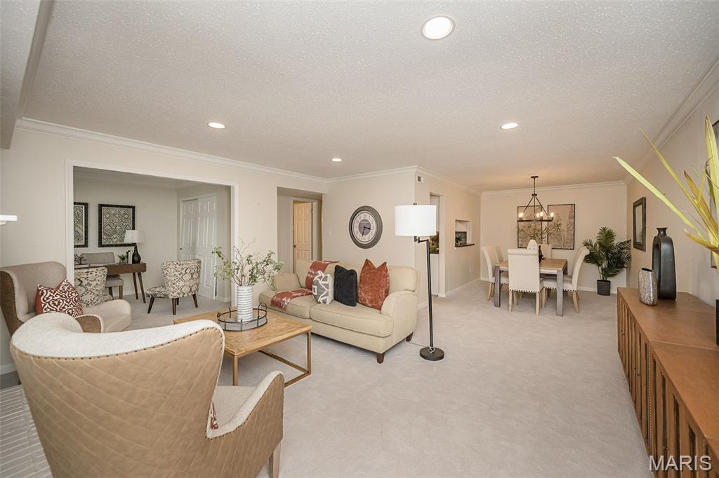 Parkway Gardens Village 1 Condo - Residential