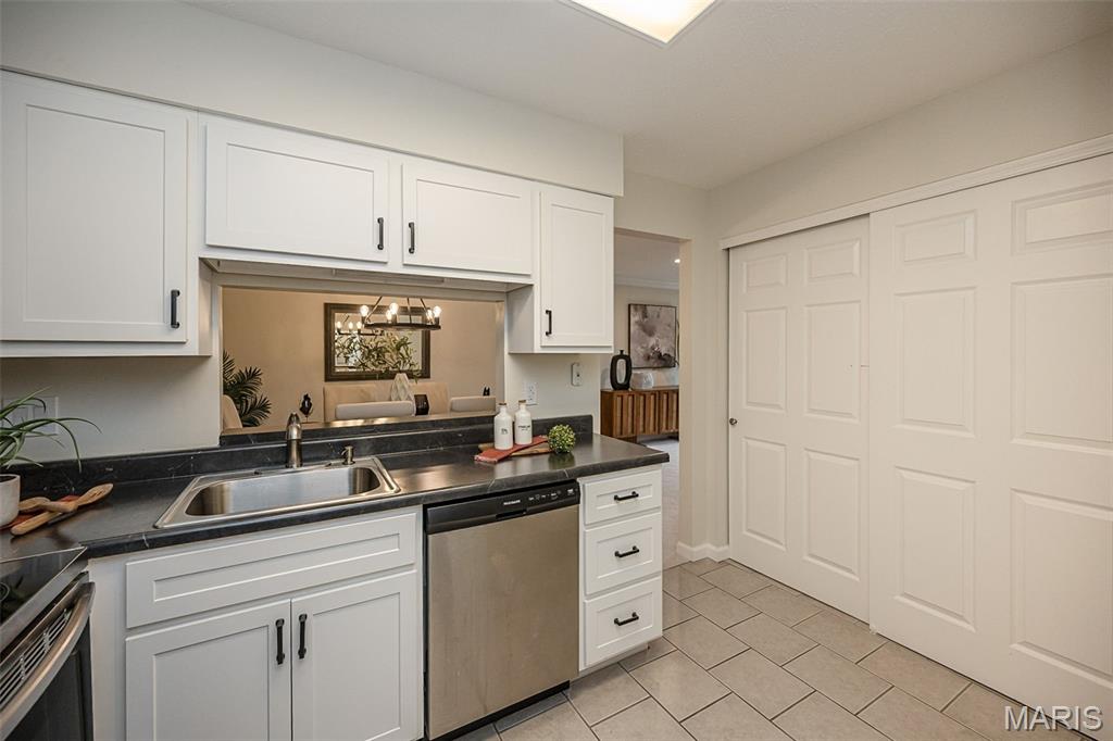 Parkway Gardens Village 1 Condo - Residential