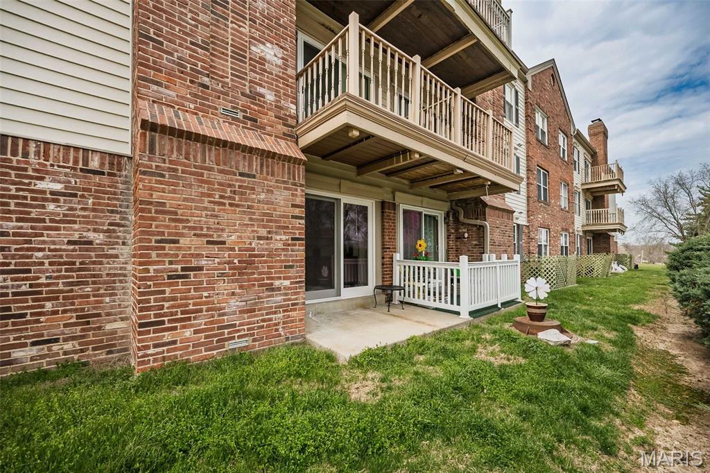 Parkway Gardens Village 1 Condo - Residential