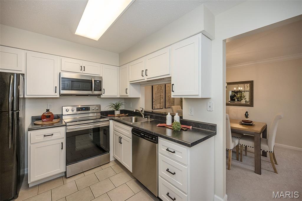 Parkway Gardens Village 1 Condo - Residential