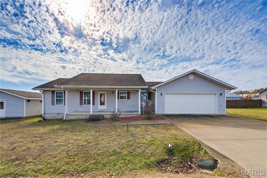 Photo of 113 Dogwood Lane, Piedmont, MO 63957 (MLS # 26029670)