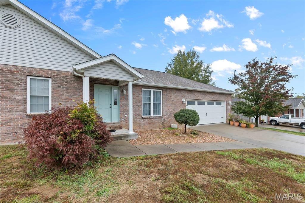 1002 Allens Landing Road