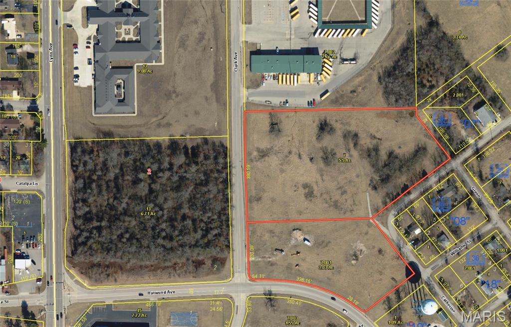 LEBANON ACREAGE - Commercial Sale