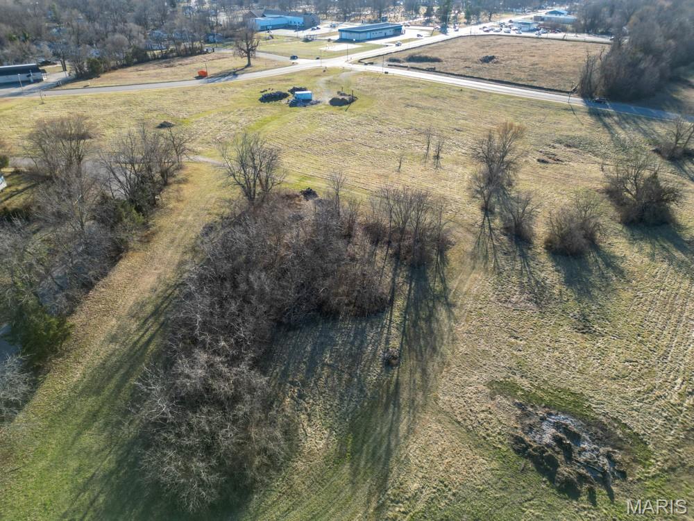 LEBANON ACREAGE - Commercial Sale