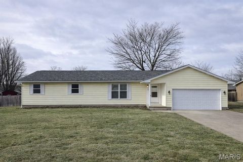 505 Schroeder Drive Salem IL 62881