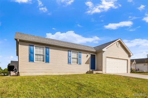 Tiny photo for 5 Rockford Court, Troy, MO 63379 (MLS # 26063032)
