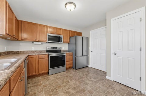 Tiny photo for 5 Rockford Court, Troy, MO 63379 (MLS # 26063032)