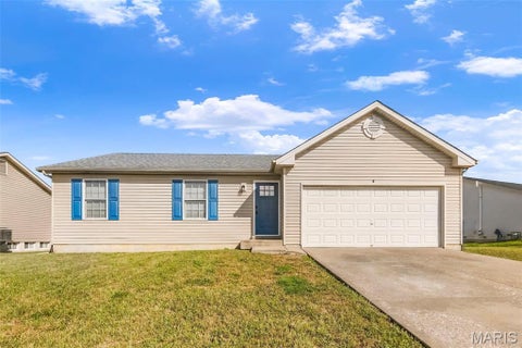 Tiny photo for 5 Rockford Court, Troy, MO 63379 (MLS # 26063032)