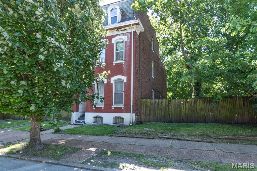 St Louis, Missouri 63107, United States, 4 Bedrooms Bedrooms, ,2 BathroomsBathrooms,Residential,Active,156379