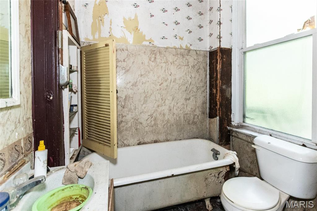 St Louis, Missouri 63107, United States, 4 Bedrooms Bedrooms, ,2 BathroomsBathrooms,Residential,Active,156379