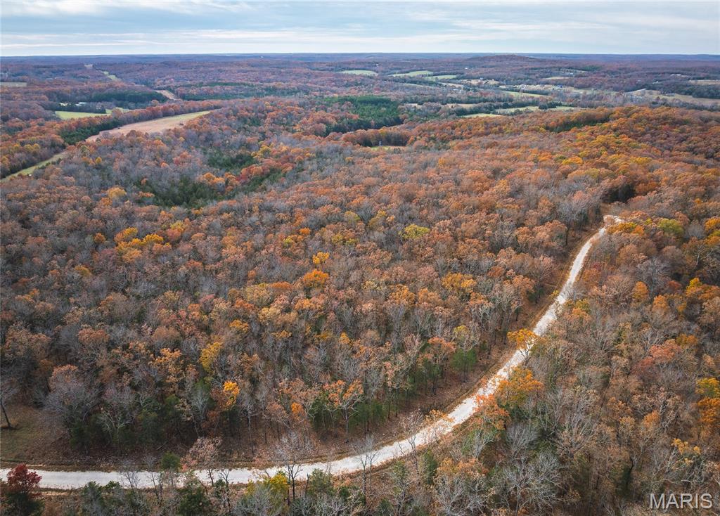 Whispering Oaks - Land