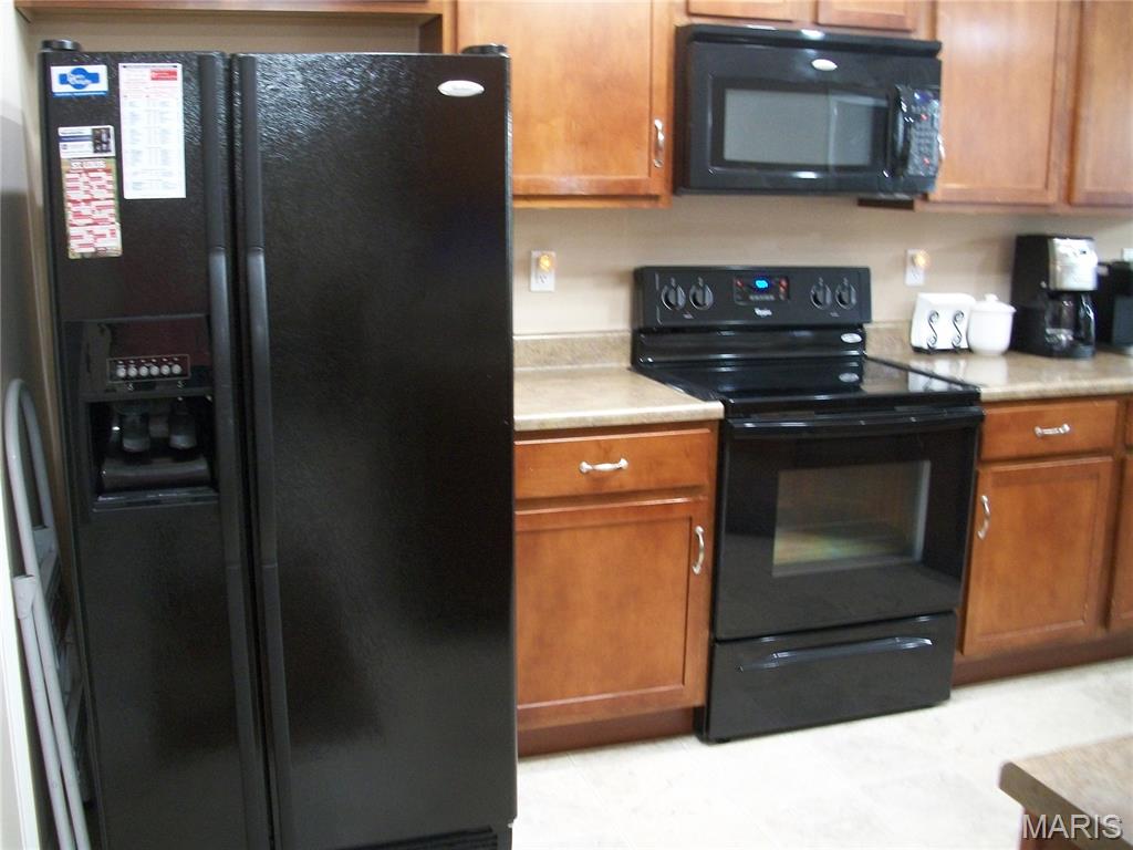 Lakeshore Villas At Stone Crest - Residential