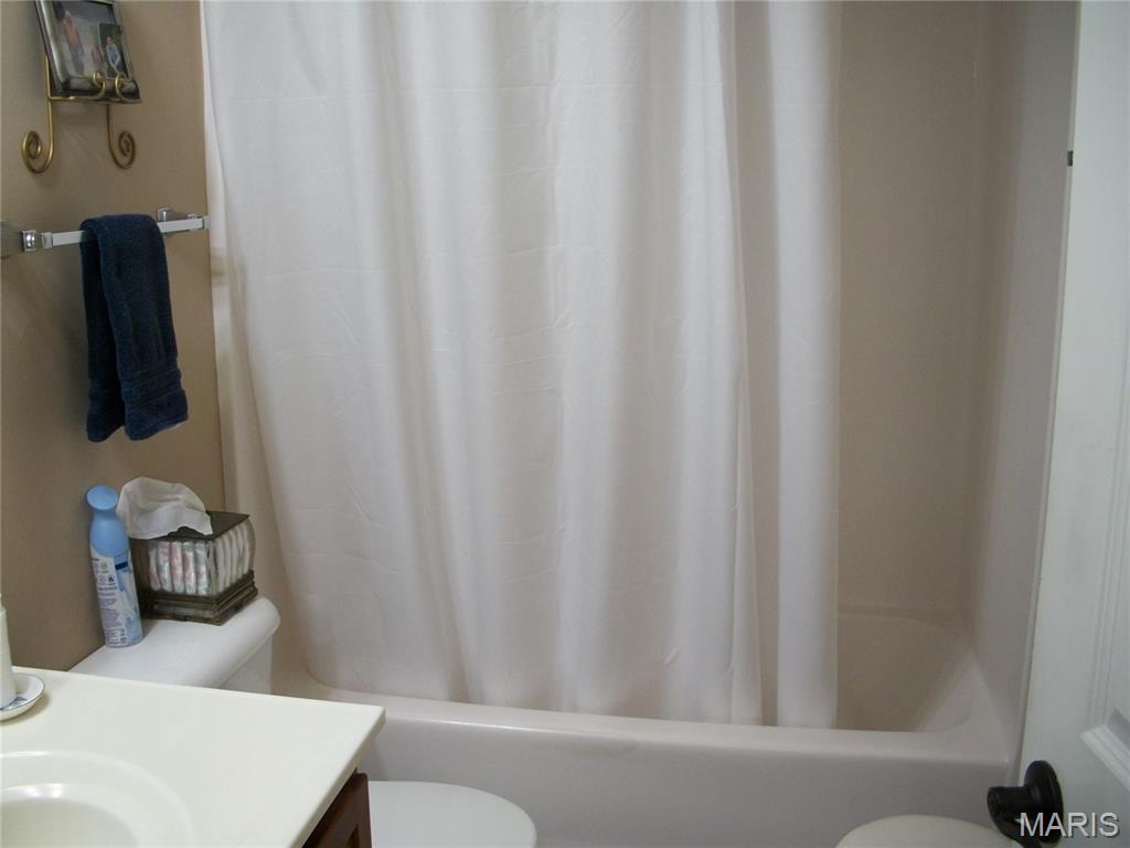 Lakeshore Villas At Stone Crest - Residential