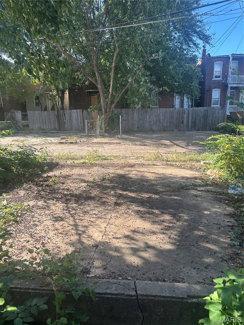 Tiny photo for 3711 Pennsylvania Avenue, St Louis, MO 63118 (MLS # 26068873)