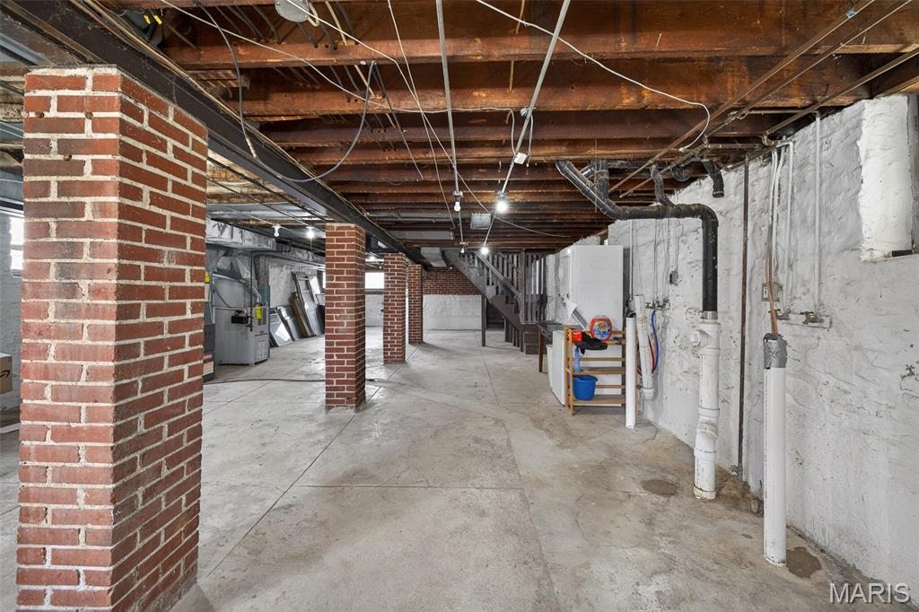 Botanical Place Condo - Residential Income