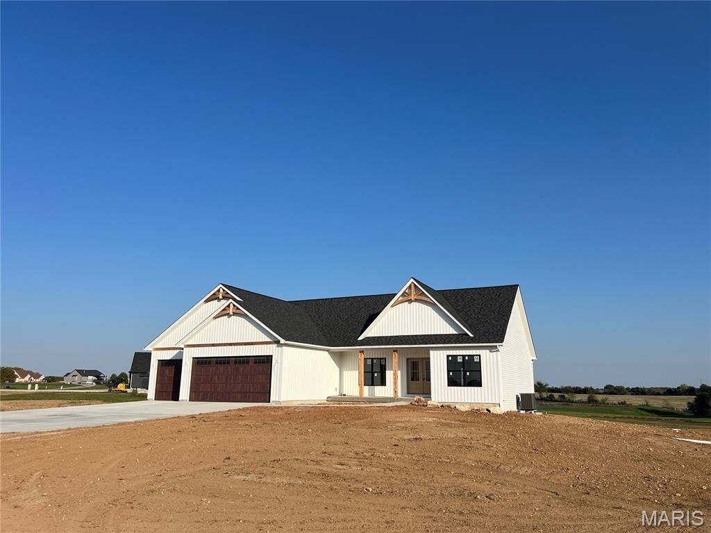 Photo of 70 Eagles Watch Drive, Silex, MO 63377 (MLS # 25070828)