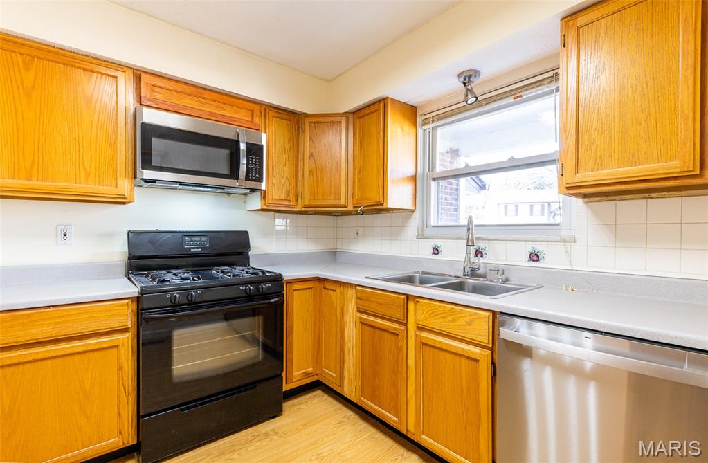 2340 Charter Wood Court