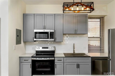Tiny photo for 3805 Shenandoah Avenue #A - 2nd floor, St Louis, MO 63110 (MLS # 26056936)