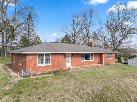 Tiny photo for 960 Chesterfield Parkway E, Chesterfield, MO 63017 (MLS # 26014542)