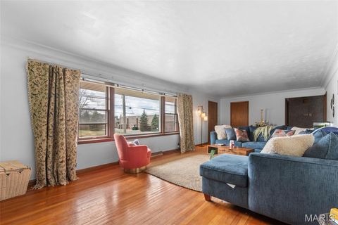 Tiny photo for 960 Chesterfield Parkway E, Chesterfield, MO 63017 (MLS # 26014542)