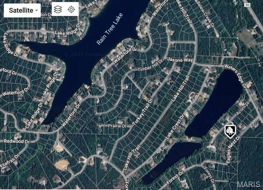 Welcome to beautiful Raintree Plantation Subdivision, a gated private lake community within a short drive to St. Louis. Raintree offers Multiple Lakes, Golf Course, Club House with Banquet Hall, Pool & Dining, White Sand Beach, Boat Ramps, Campground, Picnic Area, Pavilion, Community Activities, and Security. This lot is located within walking distance to one of Raintree's beautiful Lakes! Build your dream home or just enjoy the Amenities that this lot offers you and your family year round in this magnificent platted subdivision.