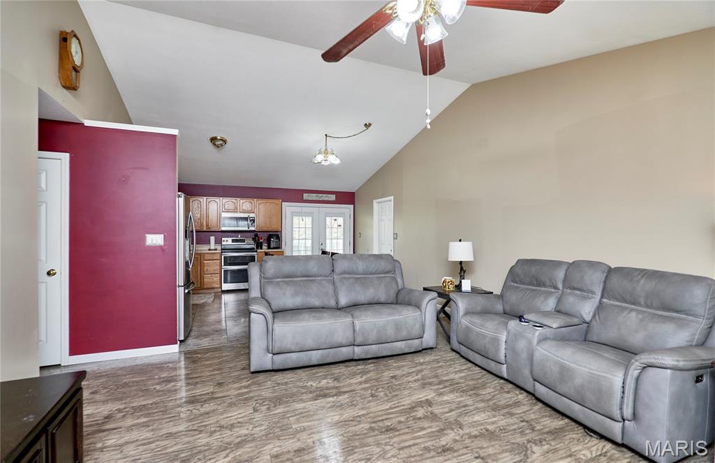 Spring Hill Meadows - Residential