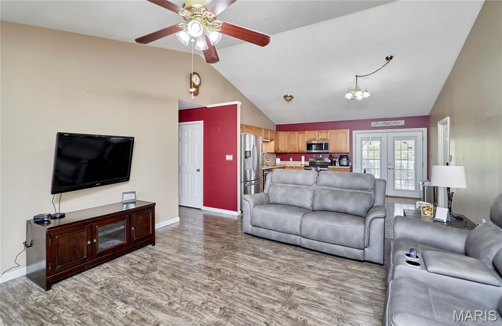 Spring Hill Meadows - Residential