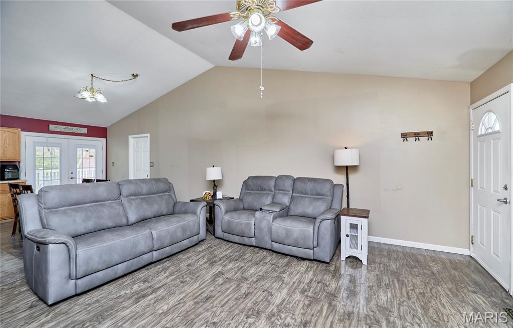 Spring Hill Meadows - Residential