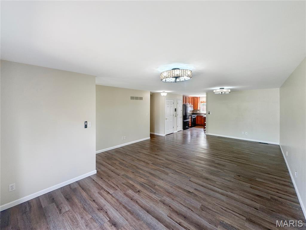 Woodcliff Estate #9 - Residential