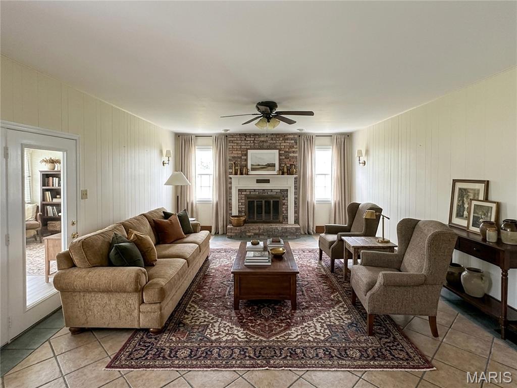 Woodcliff Estate #9 - Residential