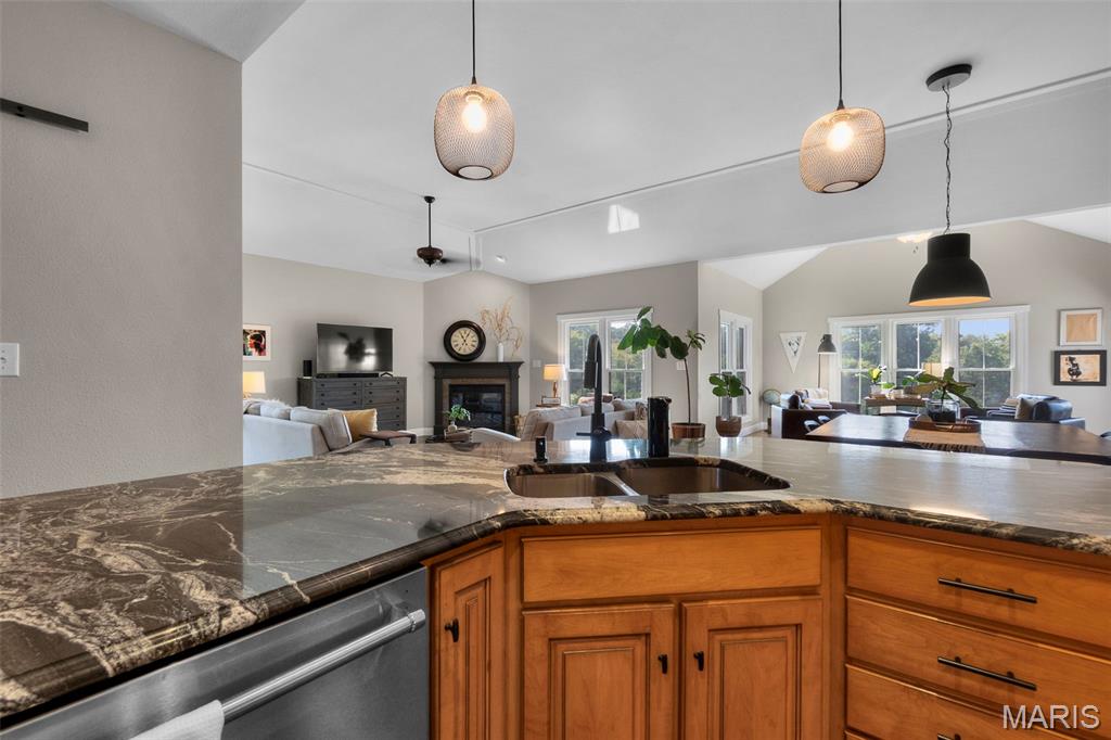 Saddlebrooke Rdg Ph V - Residential