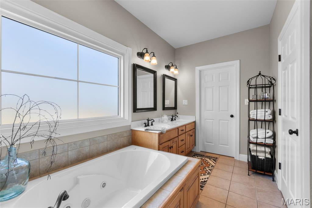 Saddlebrooke Rdg Ph V - Residential