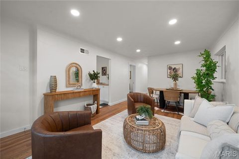 Tiny photo for 4233 Delor Street, St Louis, MO 63116 (MLS # 26036377)
