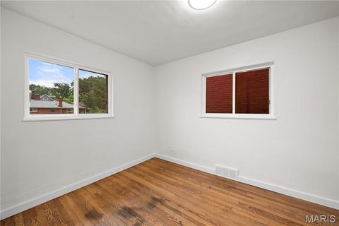 Tiny photo for 4233 Delor Street, St Louis, MO 63116 (MLS # 26036377)