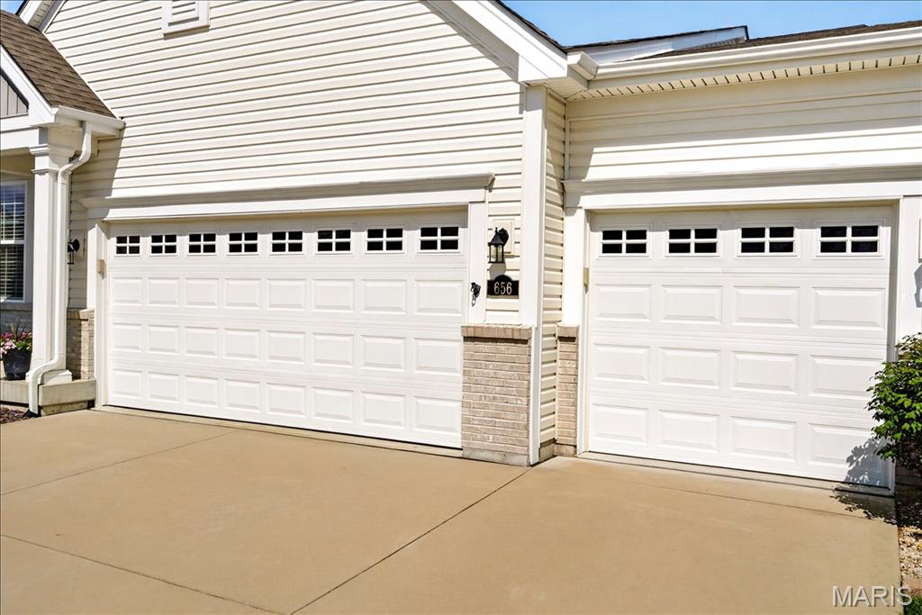 656 Moffett Laurel Drive